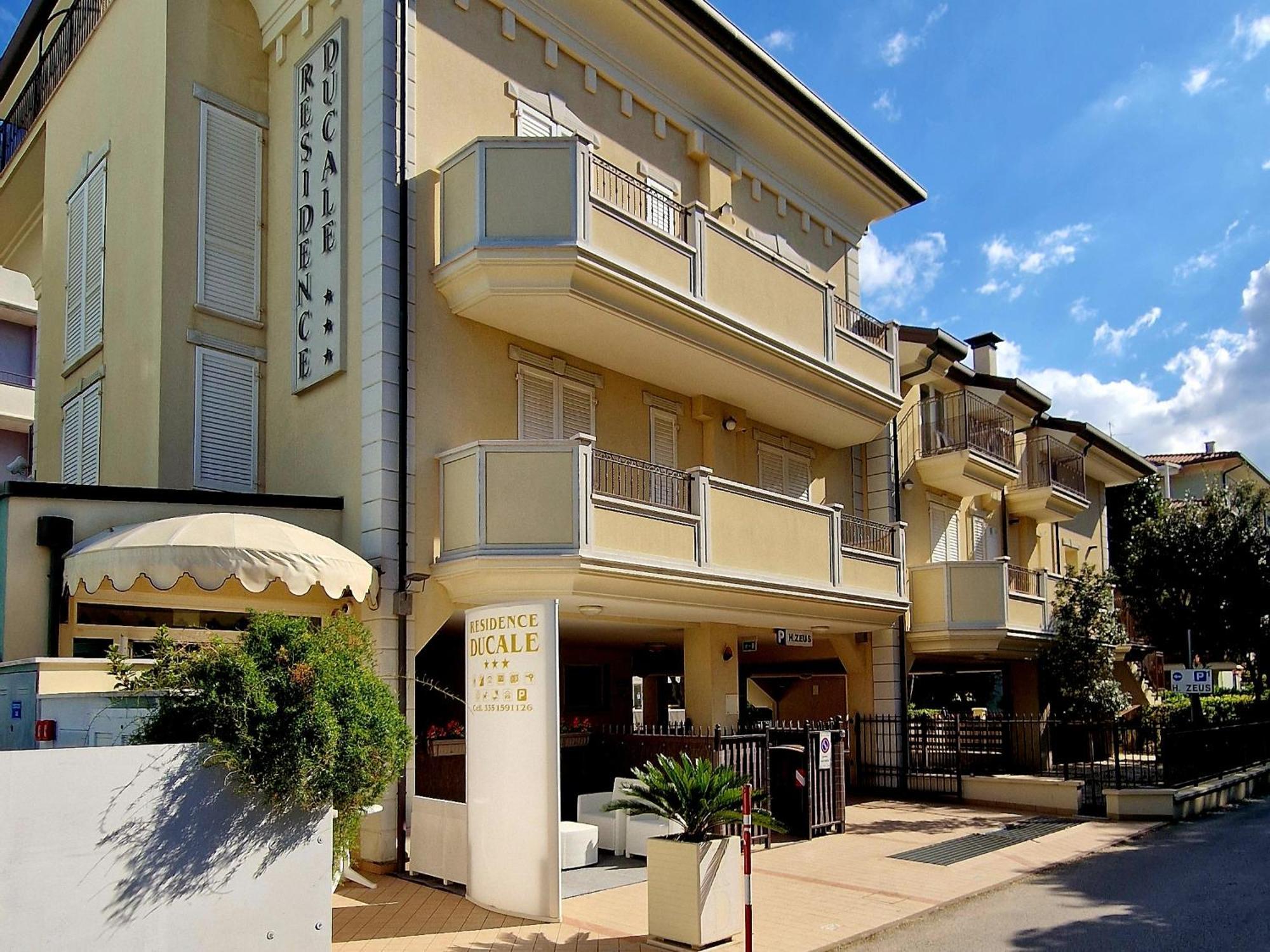 Residence Ducale Rimini Bagian luar foto